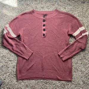 Women’s American Eagle Sweater